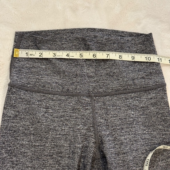 lululemon Wunder Under Crop 21" Heathered Black 45300 - Picture 9 of 12